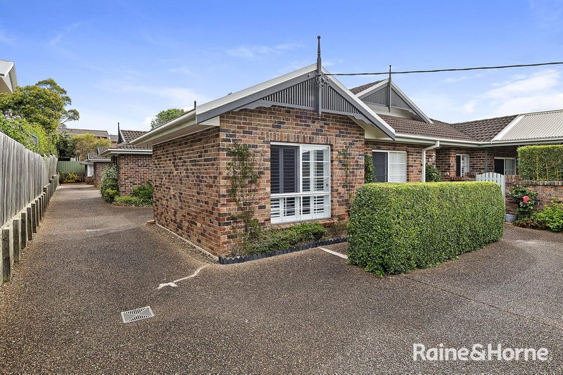 Photo - 2/6 Brougham Street, East Gosford NSW 2250 - Image 16