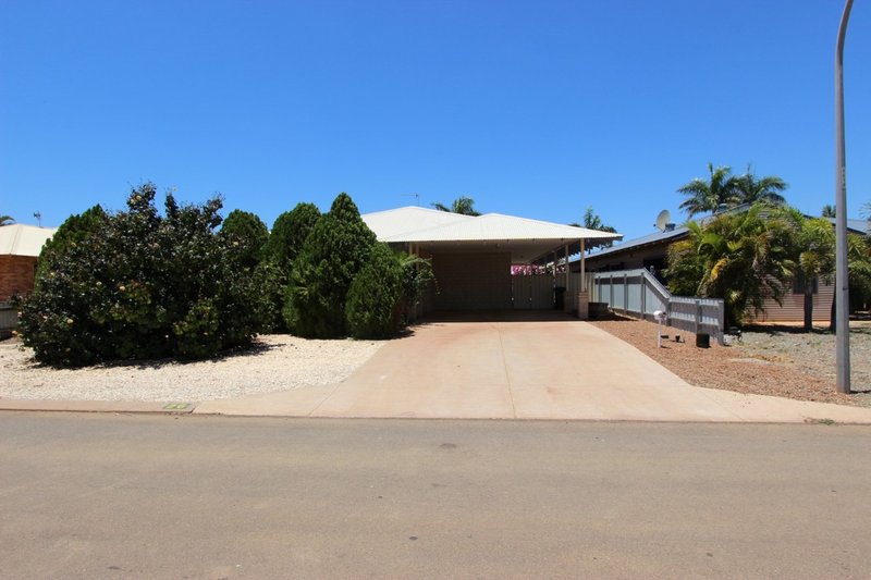 26 Buchanan Circuit, Baynton WA 6714