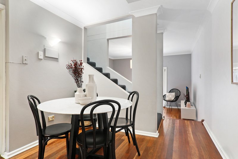 Photo - 2/6 Bungay Street, Leichhardt NSW 2040 - Image 2