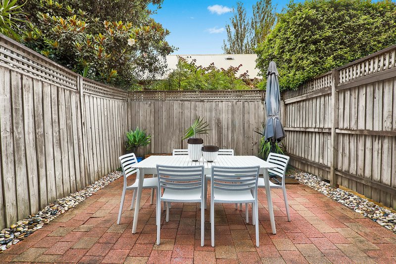 Photo - 2/6 Bungay Street, Leichhardt NSW 2040 - Image 7