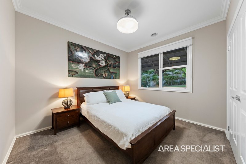 Photo - 26 Bunjil Drive, Drouin VIC 3818 - Image 22