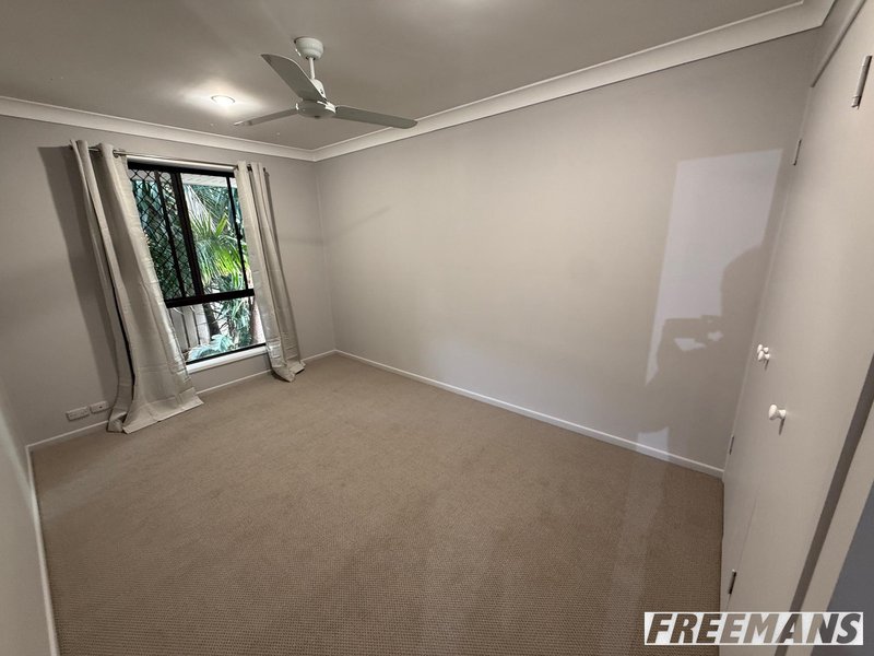Photo - 26 Bunker Avenue, Nanango QLD 4615 - Image 16