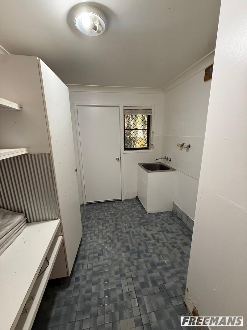 Photo - 26 Bunker Avenue, Nanango QLD 4615 - Image 19
