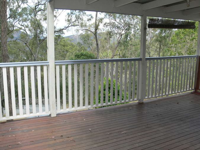 Photo - 26 Burnside Court, Esk QLD 4312 - Image 2