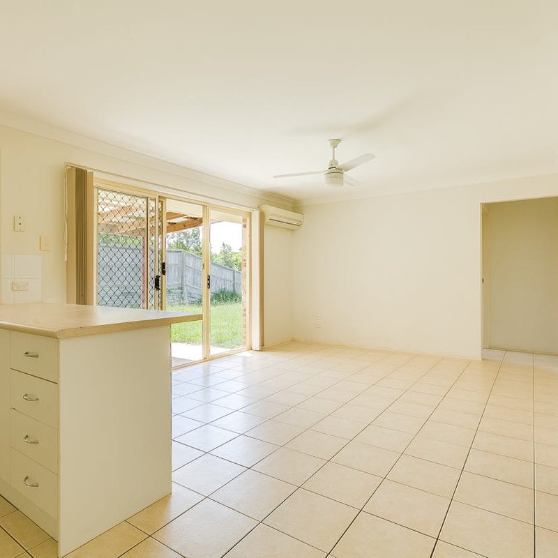Photo - 26 Burrawang Street, Redbank Plains QLD 4301 - Image 3