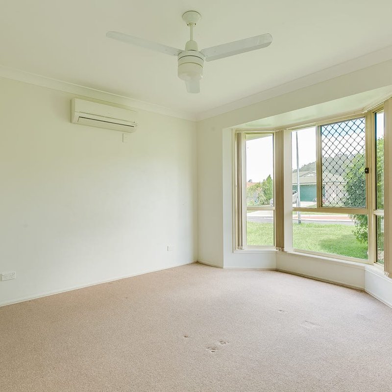 Photo - 26 Burrawang Street, Redbank Plains QLD 4301 - Image 9