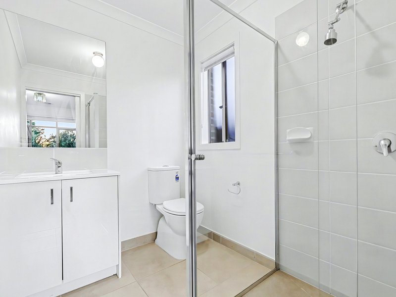 Photo - 26 Cabernet Way, Pakenham VIC 3810 - Image 8