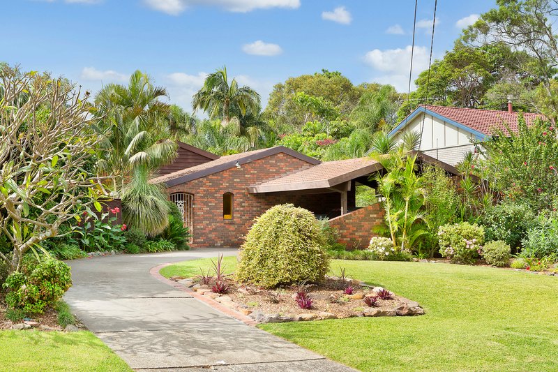 Photo - 26 Calool Crescent, Belrose NSW 2085 - Image 2