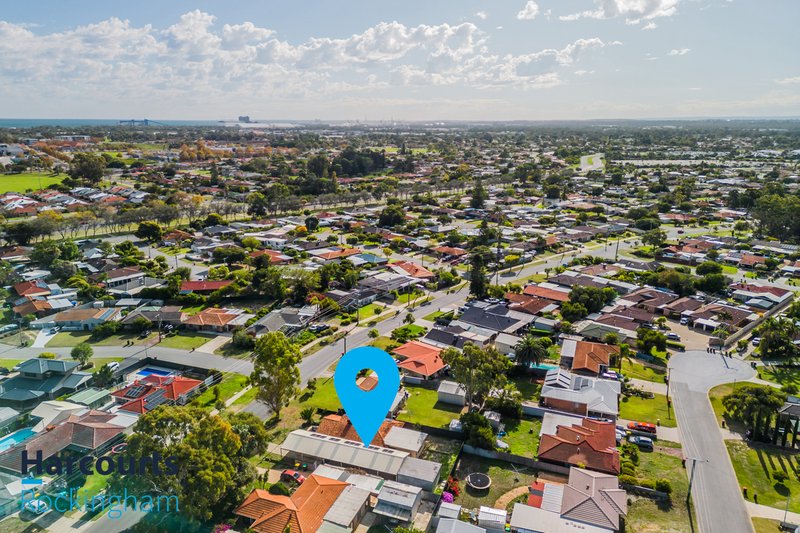 Photo - 26 Cambridge Crescent, Cooloongup WA 6168 - Image 34