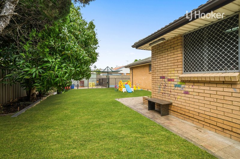 Photo - 26 Cambridge Street, Canley Heights NSW 2166 - Image 8