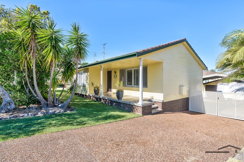 Photo - 26 Campana Avenue, Edgeworth NSW 2285 - Image 3