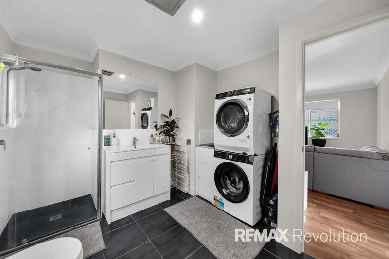 Photo - 26 Canterbury Lane, Bethania QLD 4205 - Image 18