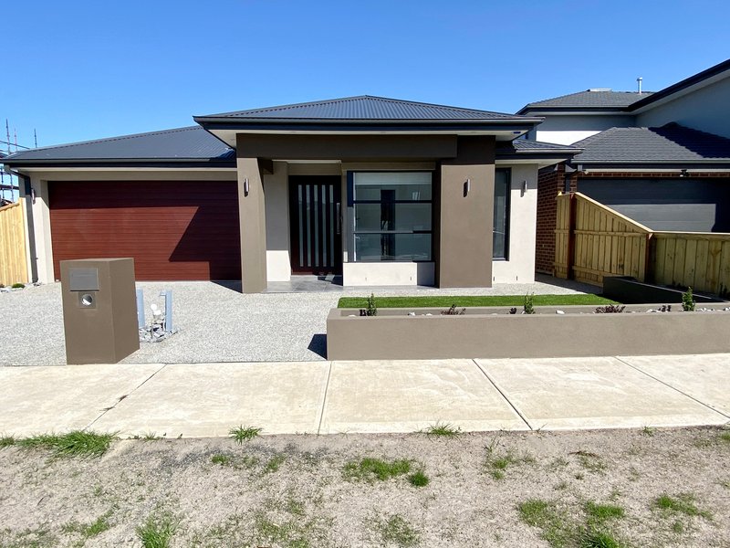 Photo - 26 Carat Street, Greenvale VIC 3059 - Image 2