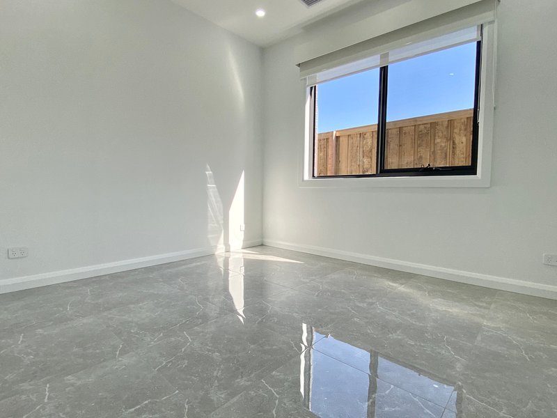 Photo - 26 Carat Street, Greenvale VIC 3059 - Image 14