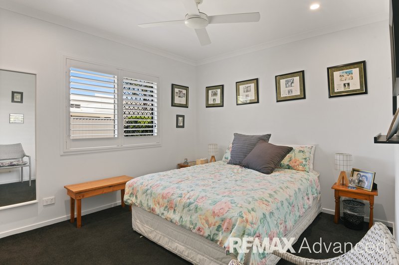 Photo - 26 Caraway Crescent, Banksia Beach QLD 4507 - Image 13