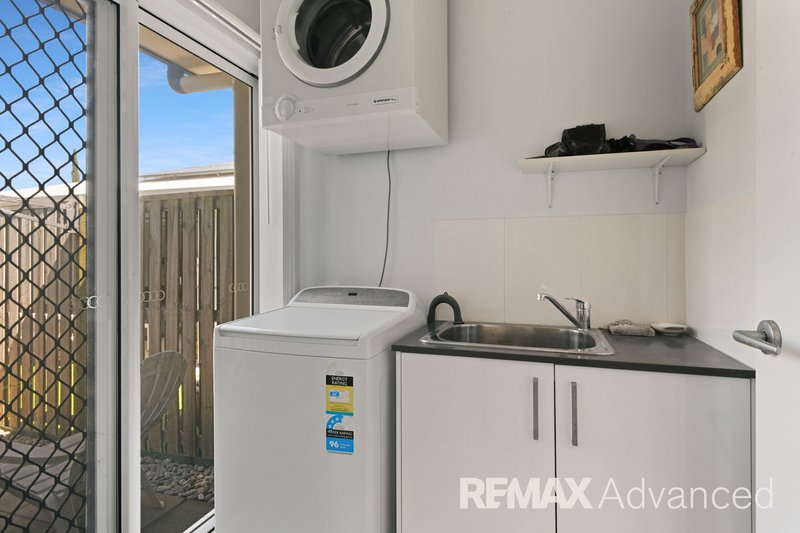 Photo - 26 Caraway Crescent, Banksia Beach QLD 4507 - Image 15