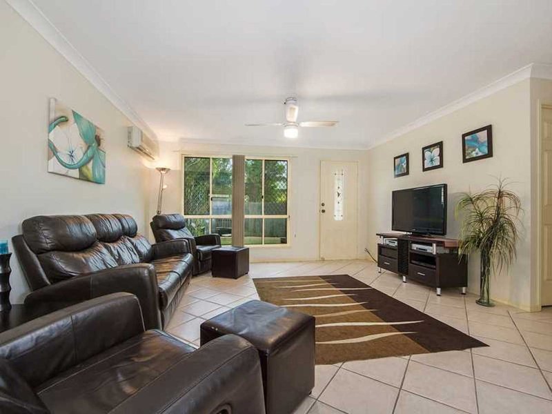 Photo - 2/6 Cardona Crt , Reedy Creek QLD 4227 - Image 6