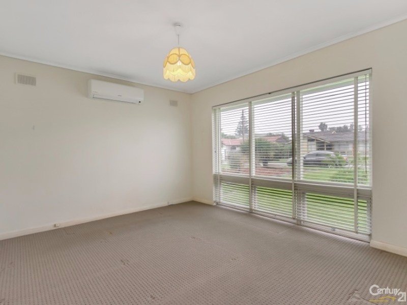 Photo - 26 Carlo Street, Kidman Park SA 5025 - Image 3