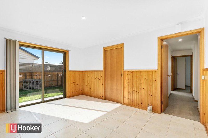 Photo - 26 Carpenter Street, Lakes Entrance VIC 3909 - Image 8