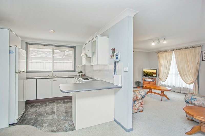 Photo - 2/6 Casuarina Close, Old Bar NSW 2430 - Image 5