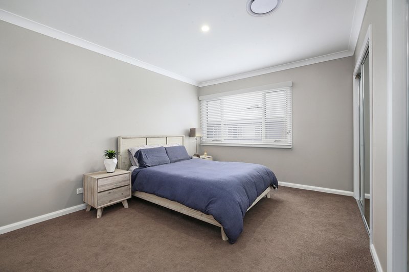 Photo - 2/6 Cathie Road, Port Macquarie NSW 2444 - Image 4