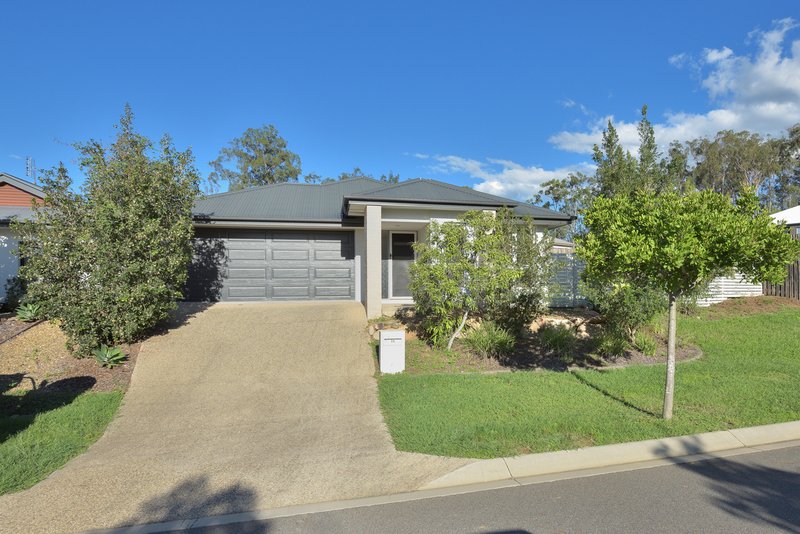 26 Caulder Esplanade, Boyne Island QLD 4680