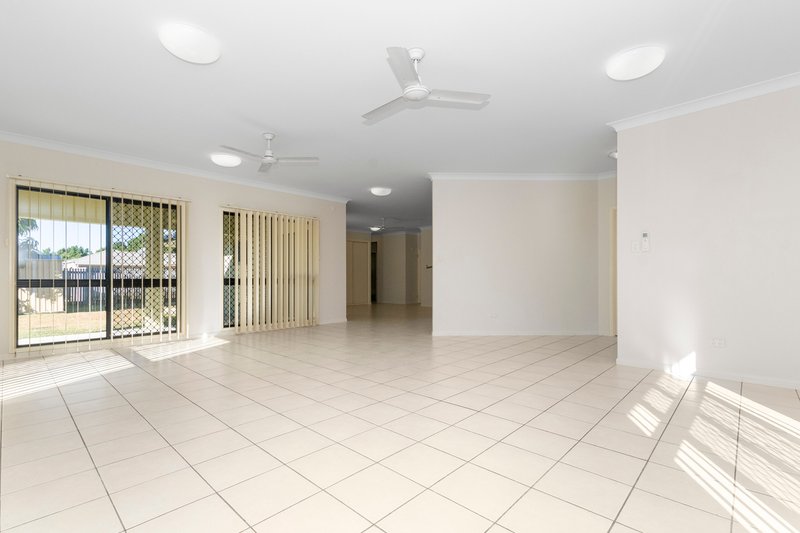 Photo - 26 Chaimberlane Place, Kirwan QLD 4817 - Image 3