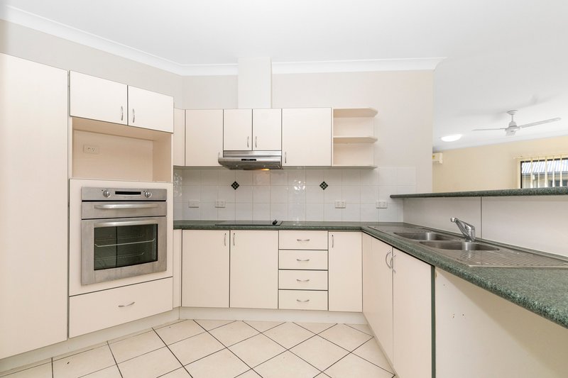 Photo - 26 Chaimberlane Place, Kirwan QLD 4817 - Image 9