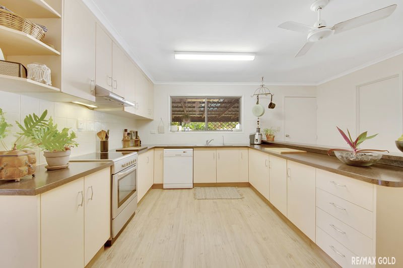 Photo - 26 Chapman Drive, Clinton QLD 4680 - Image 15