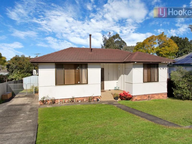 26 Charlton Road, Lalor Park NSW 2147