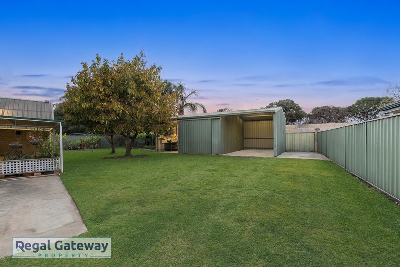 Photo - 26 Charm Way, Atwell WA 6164 - Image 2