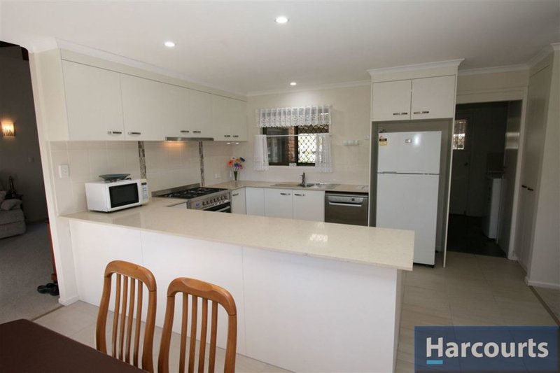 Photo - 26 Clark Terrace, Sandstone Point QLD 4511 - Image 3