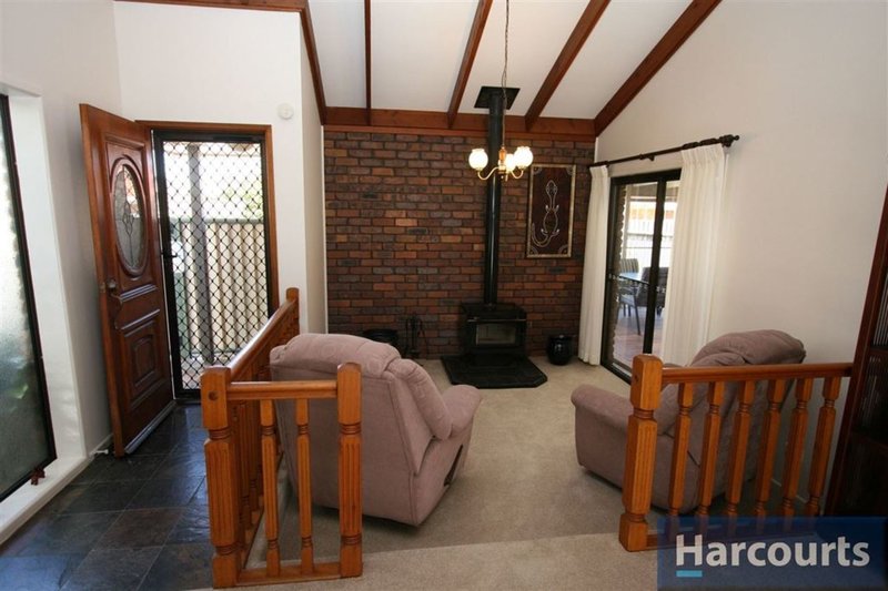 Photo - 26 Clark Terrace, Sandstone Point QLD 4511 - Image 8