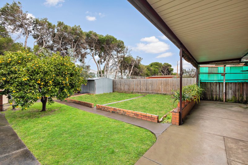 Photo - 26 Cleary Court, Clayton South VIC 3169 - Image 8