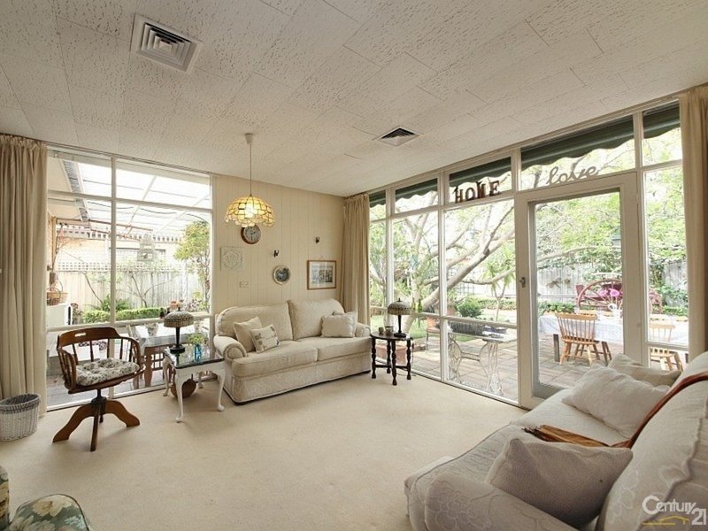 Photo - 26 Clee Street, Mckinnon VIC 3204 - Image 3