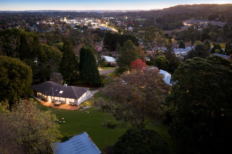 Photo - 26 Cliff Street, Bowral NSW 2576 - Image 5
