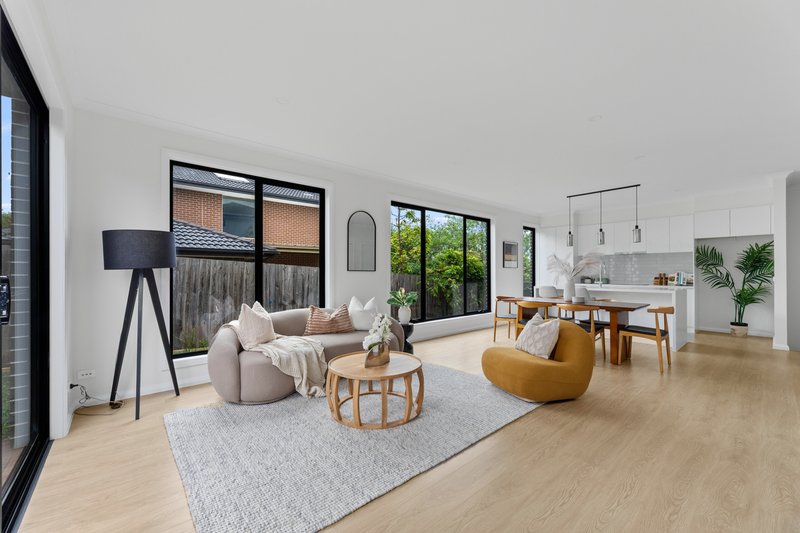 Photo - 2/6 Clovis Street, Oakleigh East VIC 3166 - Image 3