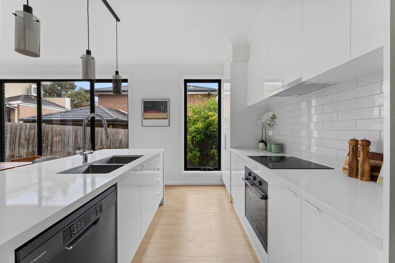 Photo - 2/6 Clovis Street, Oakleigh East VIC 3166 - Image 5