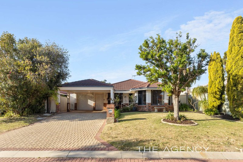 26 Combewood Loop, Carramar WA 6031