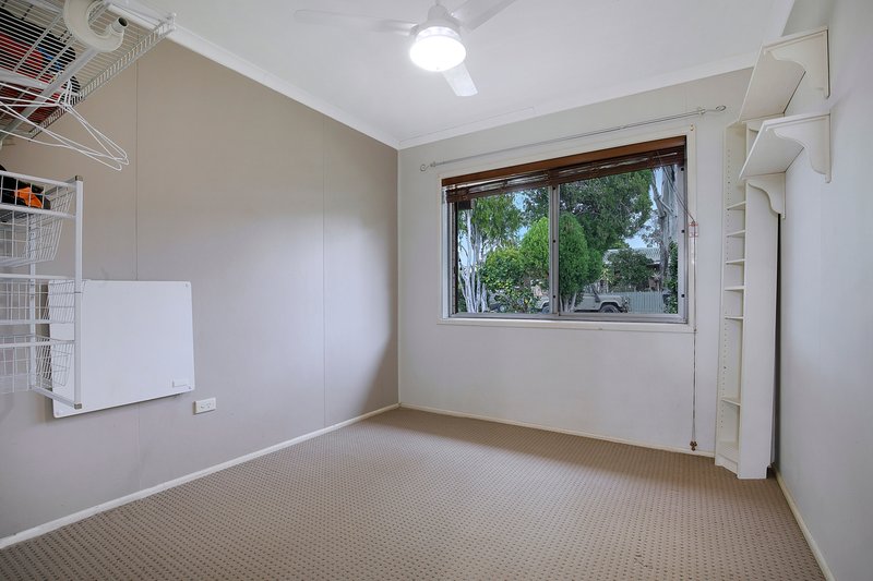 Photo - 26 Constitution Crescent, Alexandra Hills QLD 4161 - Image 6