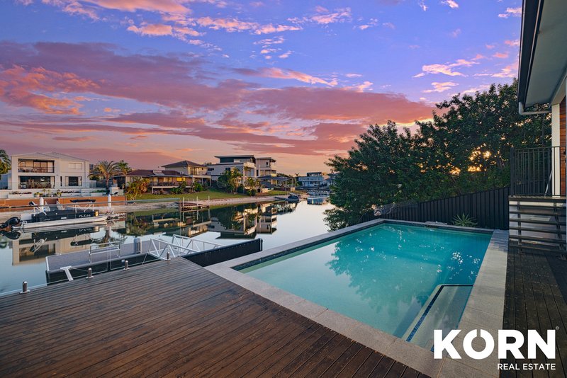Photo - 26 Coobowie Street, Broadbeach Waters QLD 4218 - Image 1