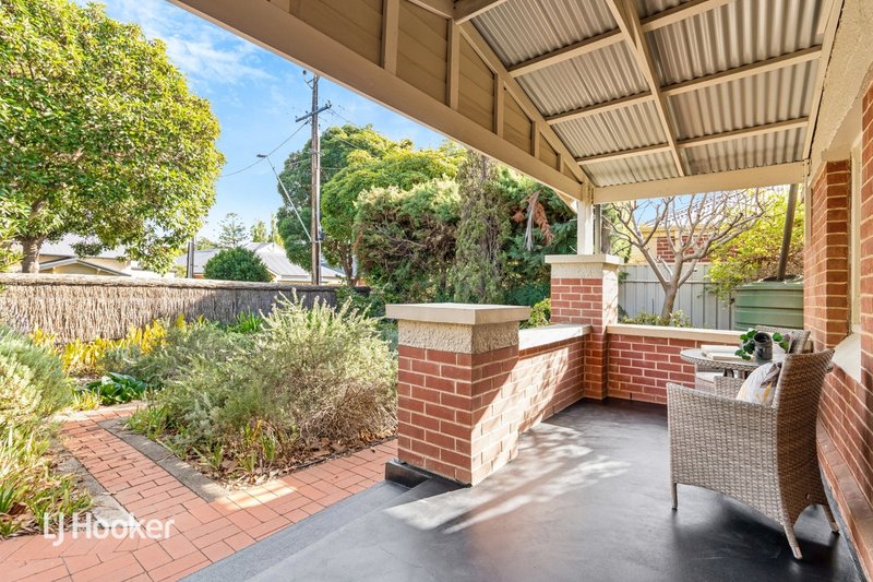 Photo - 26 Corinda Avenue, Kensington Park SA 5068 - Image 2