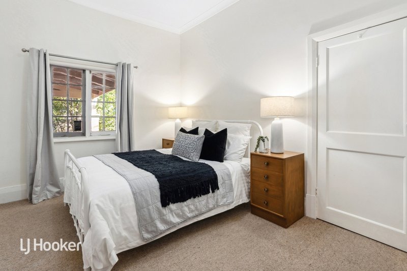 Photo - 26 Corinda Avenue, Kensington Park SA 5068 - Image 13