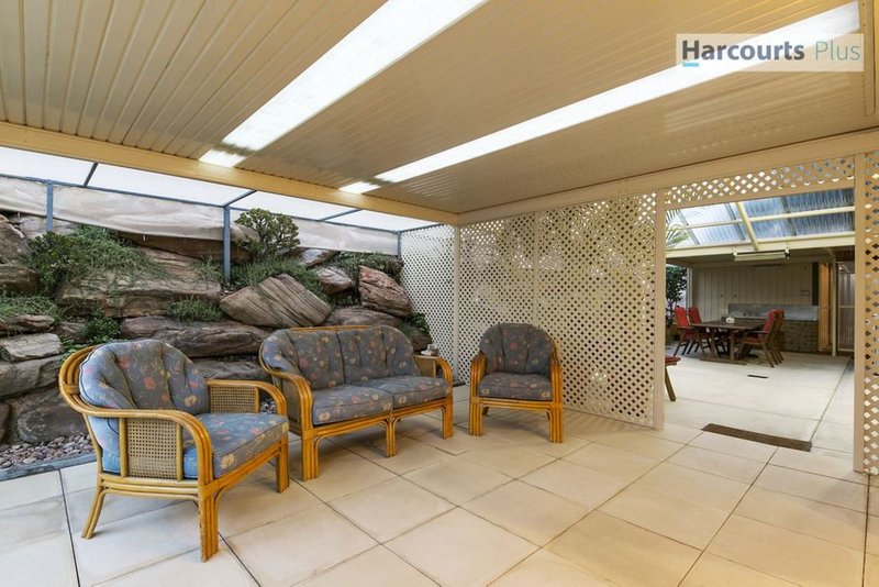 Photo - 26 Cormorant Drive, Hallett Cove SA 5158 - Image 14