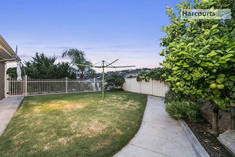 Photo - 26 Cormorant Drive, Hallett Cove SA 5158 - Image 15