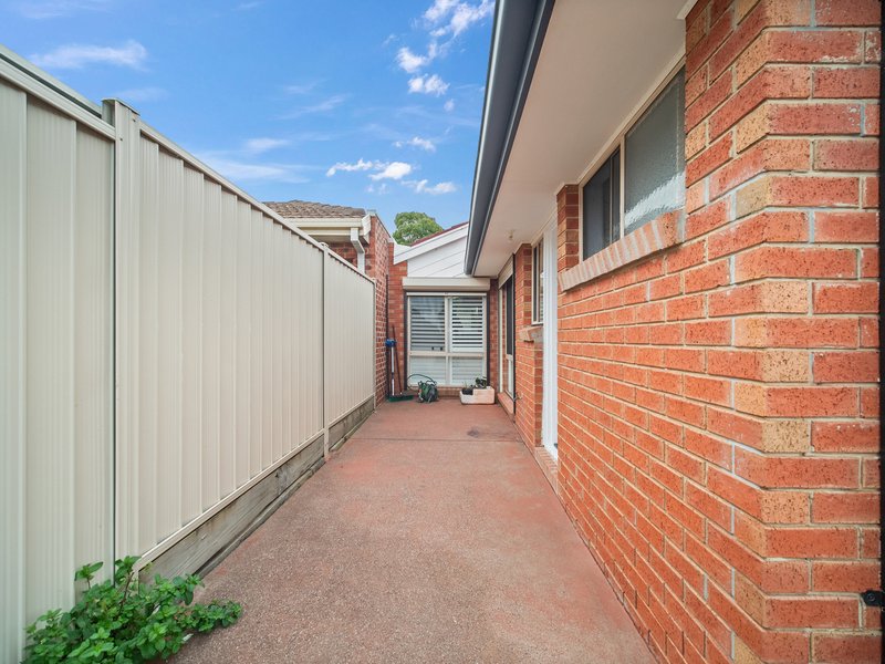 Photo - 26 Cottrell Court, Delahey VIC 3037 - Image 11