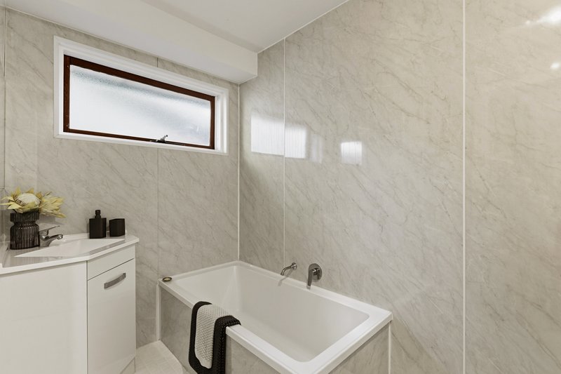 Photo - 26 Cowan Drive, Pooraka SA 5095 - Image 14