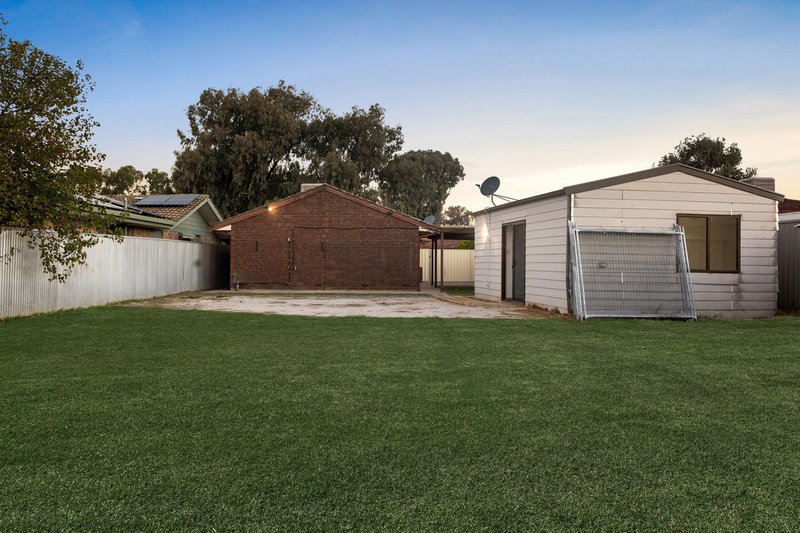 Photo - 26 Cowan Drive, Pooraka SA 5095 - Image 22