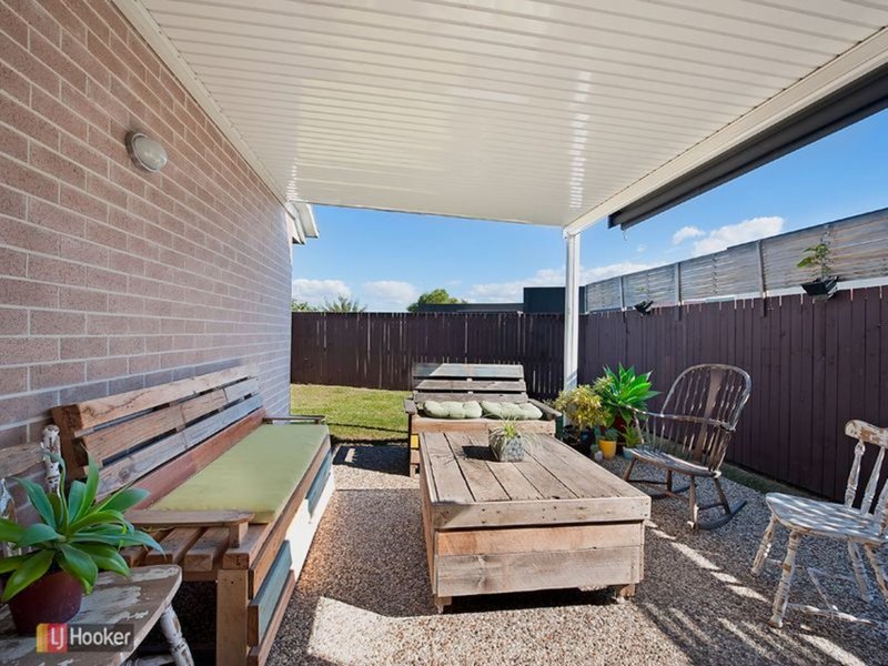 Photo - 2/6 Cowley Street, Mango Hill QLD 4509 - Image 11