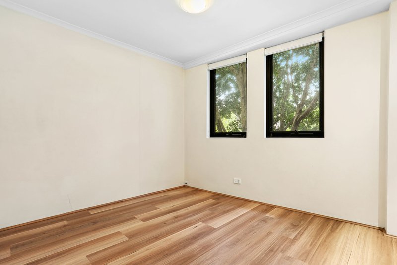 Photo - 2/6 Cross Street, Pyrmont NSW 2009 - Image 3